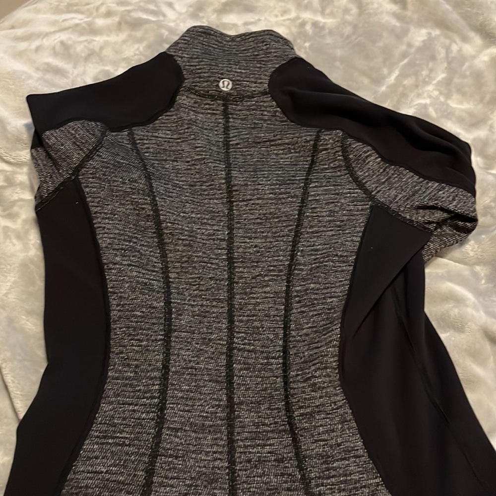 Lululemon active - Picture 4 of 4